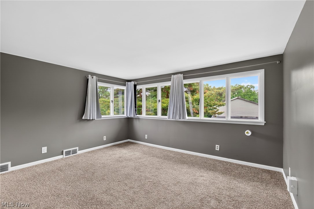 1258 Burd Avenue NE Massillon OH 44646