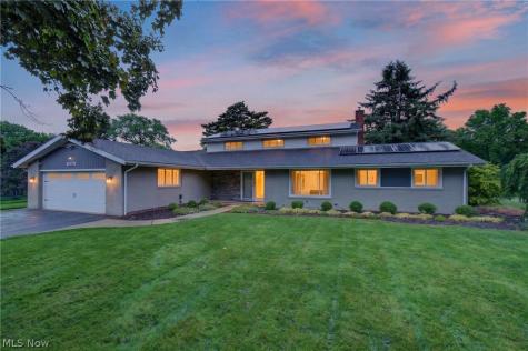 1258 Burd Avenue NE Massillon OH 44646