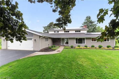 1258 Burd Avenue NE Massillon OH 44646