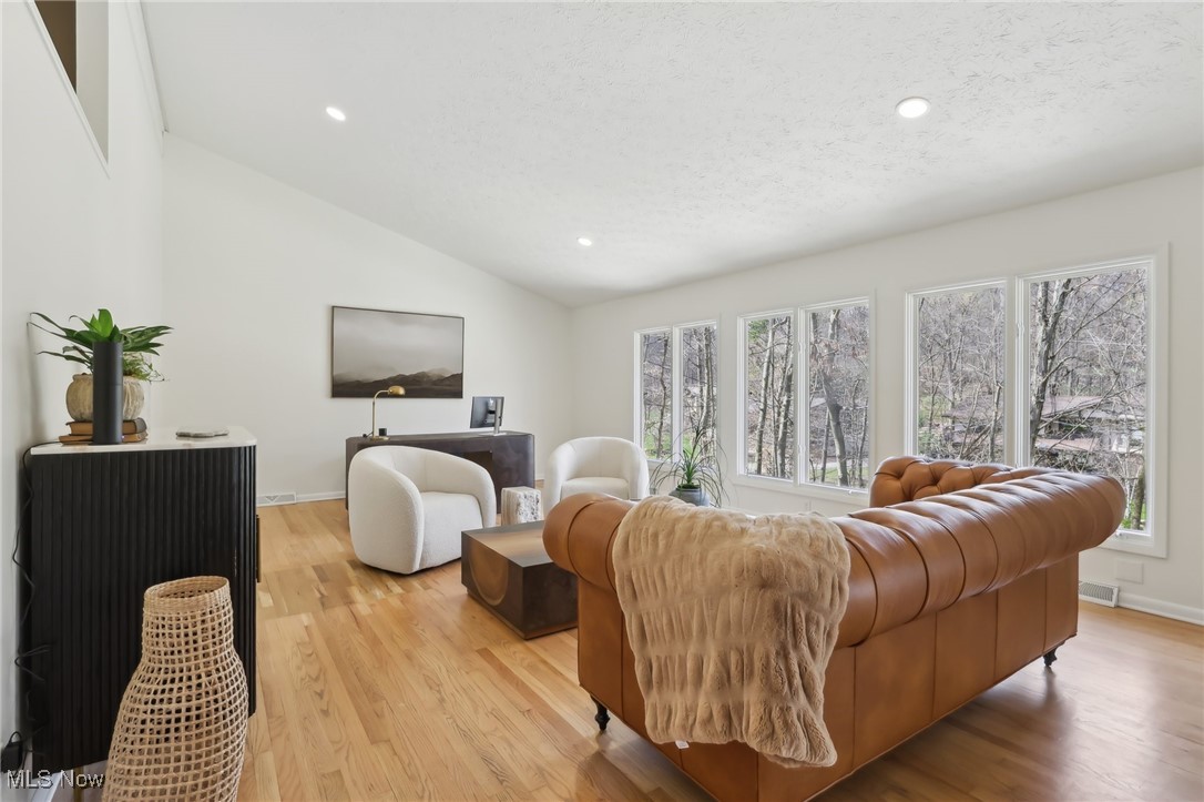 10714 Glen Forest Trail Brecksville OH 44141