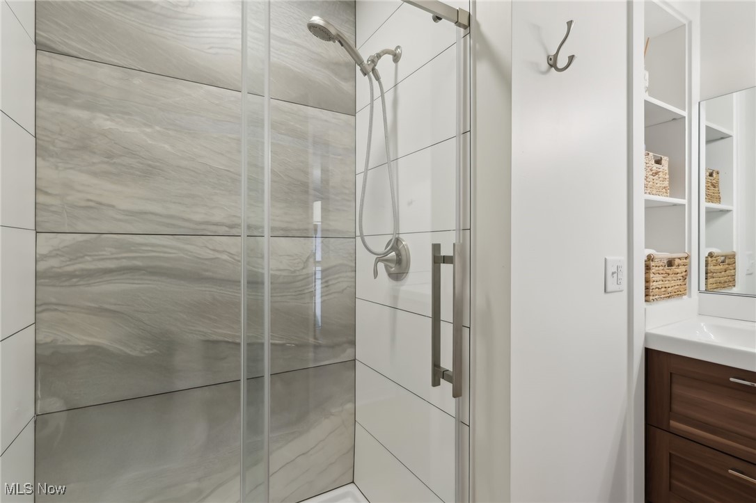 10714 Glen Forest Trail Brecksville OH 44141