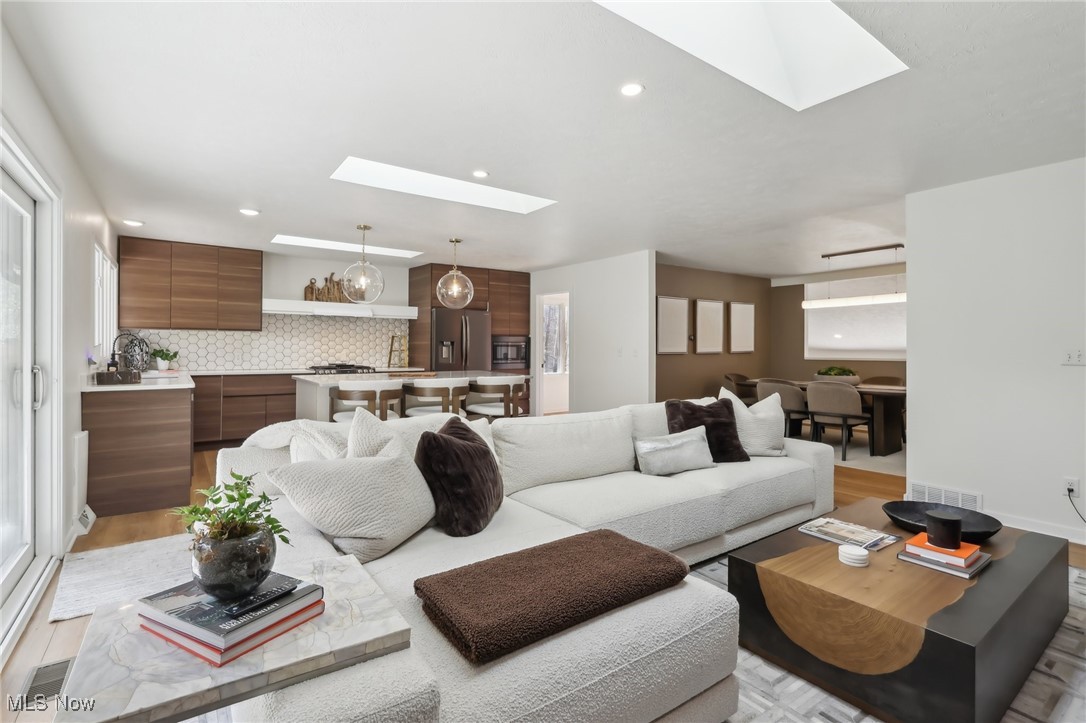 10714 Glen Forest Trail Brecksville OH 44141