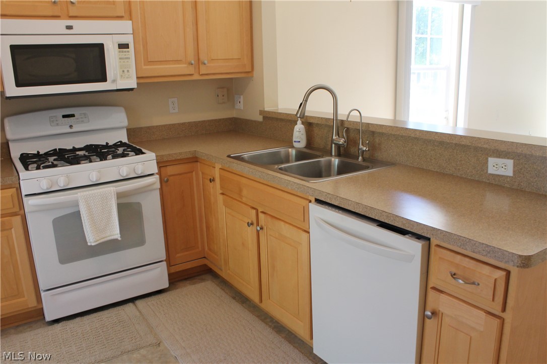 8739 Robinwood Terrace Macedonia OH 44056
