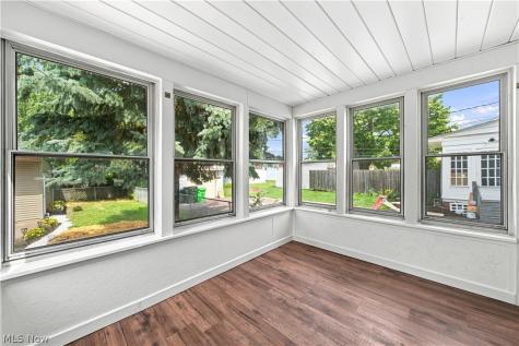 4037 Wilmington Road South Euclid OH 44121