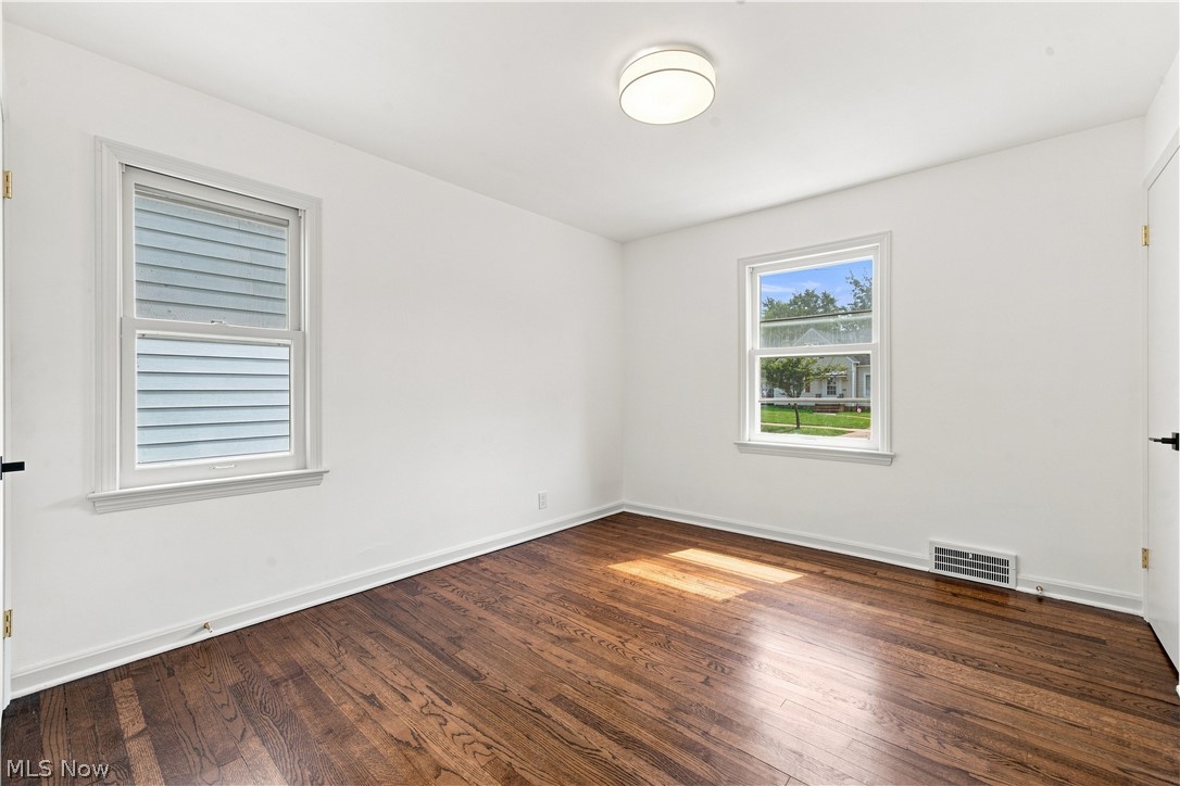 4037 Wilmington Road South Euclid OH 44121