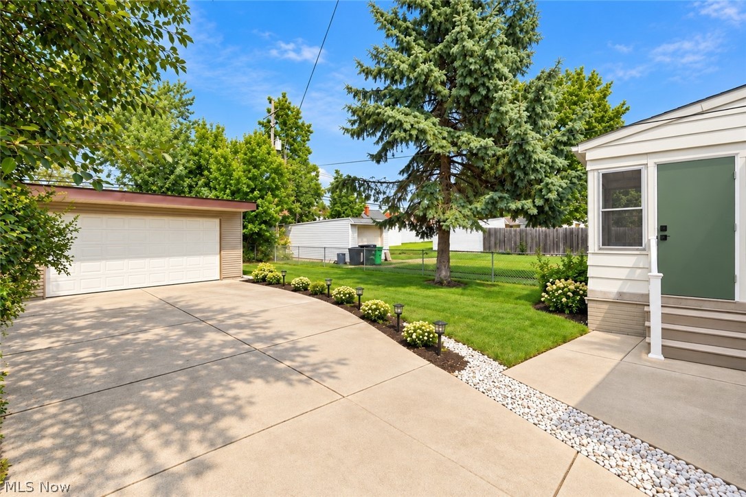 4037 Wilmington Road South Euclid OH 44121