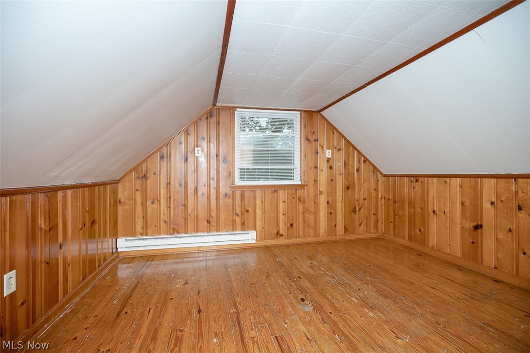 660 E 260th Street Euclid OH 44111