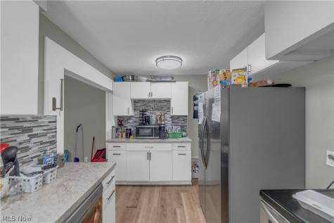 3731 Lowell Road Cleveland Heights OH 44121