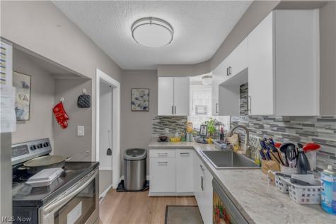 3731 Lowell Road Cleveland Heights OH 44121