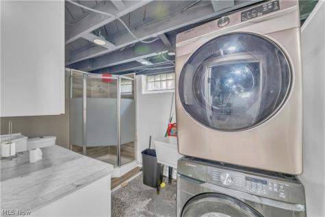 3731 Lowell Road Cleveland Heights OH 44121