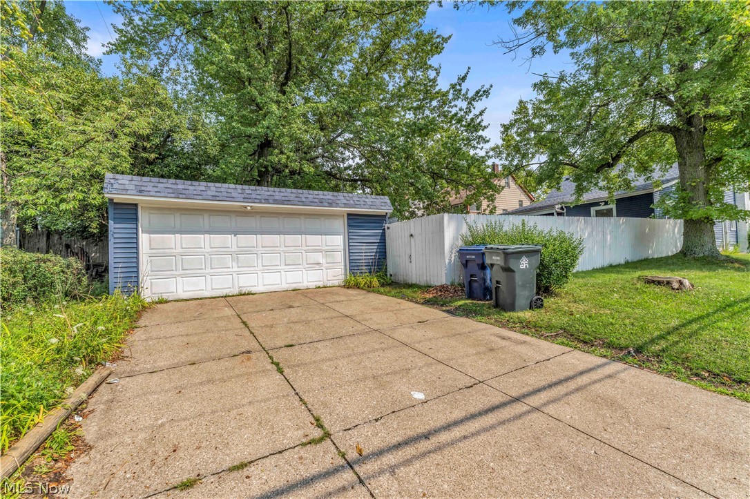 3731 Lowell Road Cleveland Heights OH 44121