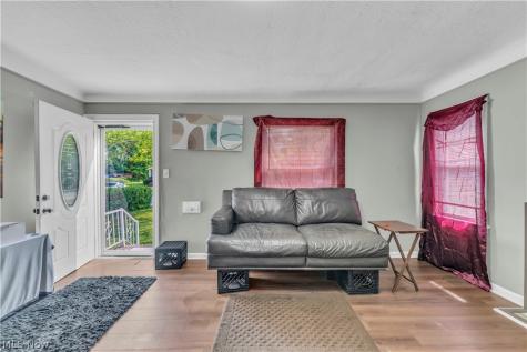 3731 Lowell Road Cleveland Heights OH 44121