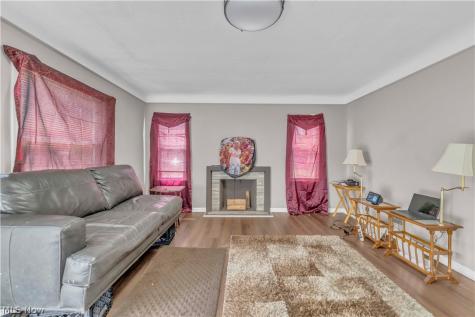 3731 Lowell Road Cleveland Heights OH 44121