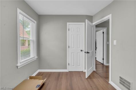 3731 Lowell Road Cleveland Heights OH 44121