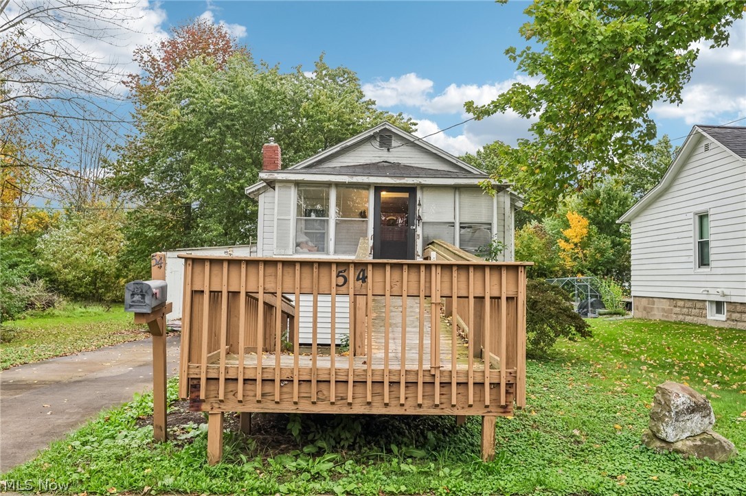 54 N Seneca Street Rittman OH 44270