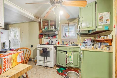 54 N Seneca Street Rittman OH 44270