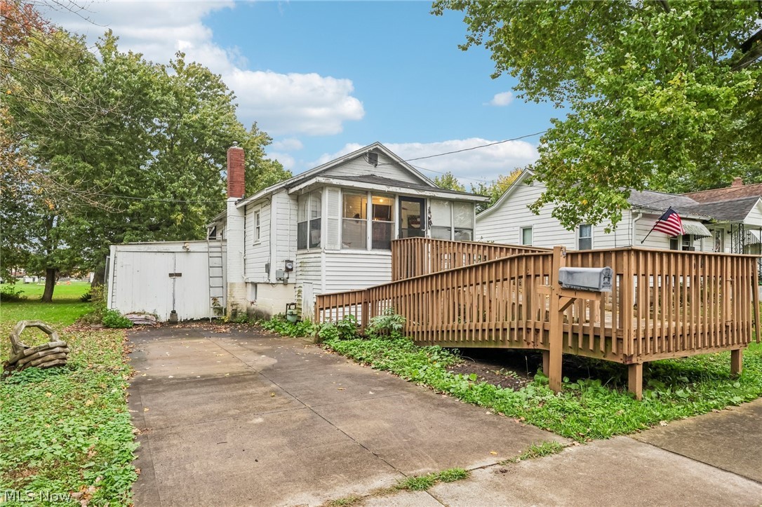 54 N Seneca Street Rittman OH 44270