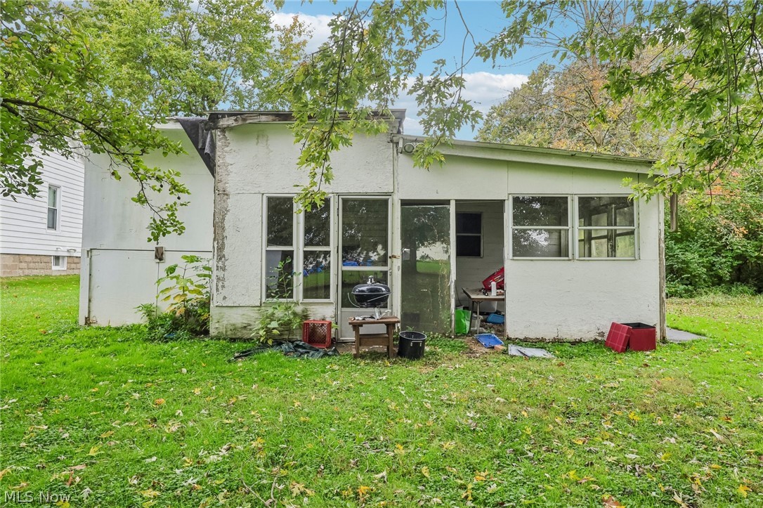 54 N Seneca Street Rittman OH 44270