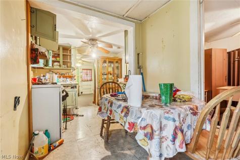54 N Seneca Street Rittman OH 44270