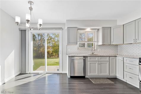 7537 Biscayne Boulevard Parma OH 44134