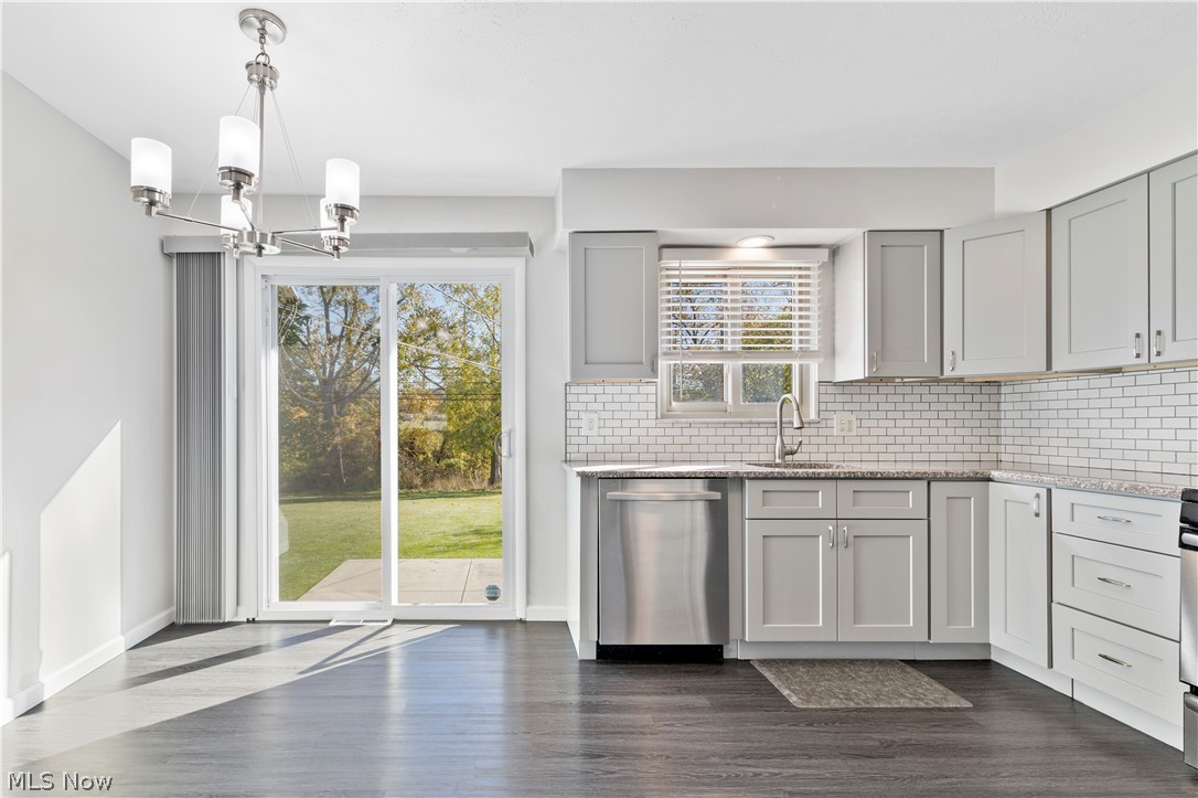 7537 Biscayne Boulevard Parma OH 44134