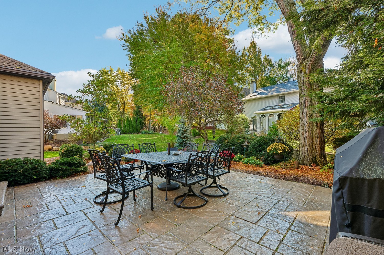 18303 Rustic Hollow Strongsville OH 44136