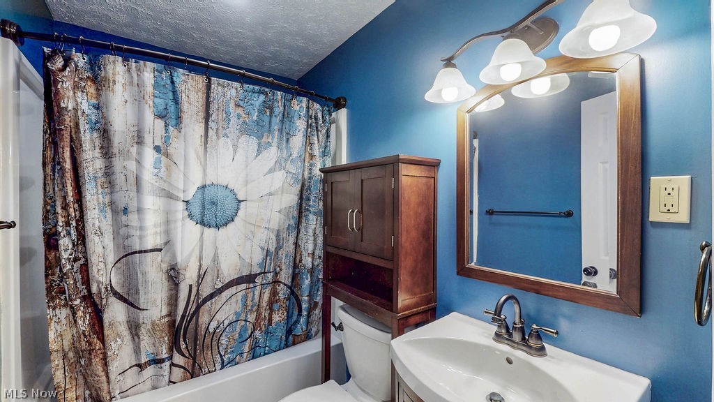 33580 Linden Drive Solon OH 44139