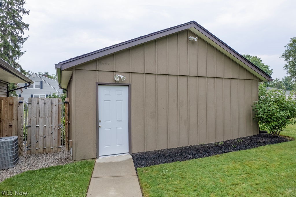 33580 Linden Drive Solon OH 44139