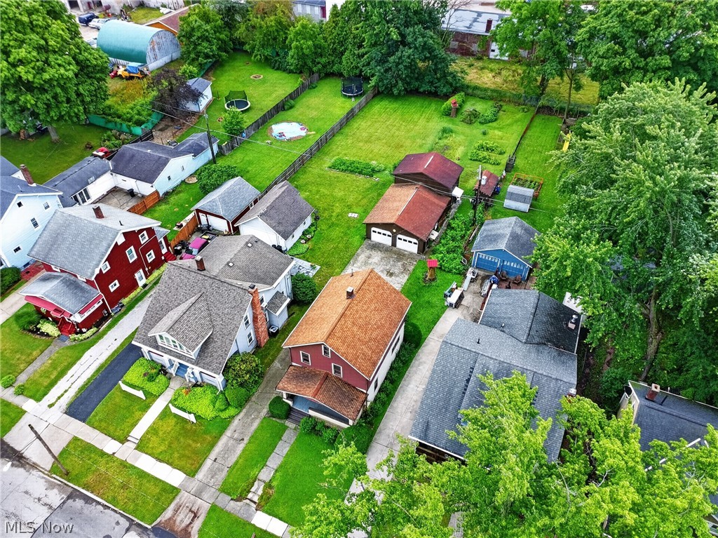 1936 E 45th Street Ashtabula OH 44004