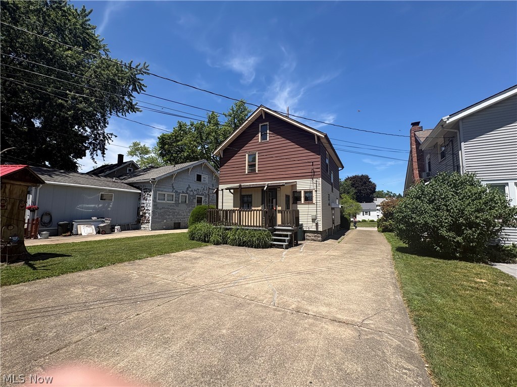 1936 E 45th Street Ashtabula OH 44004