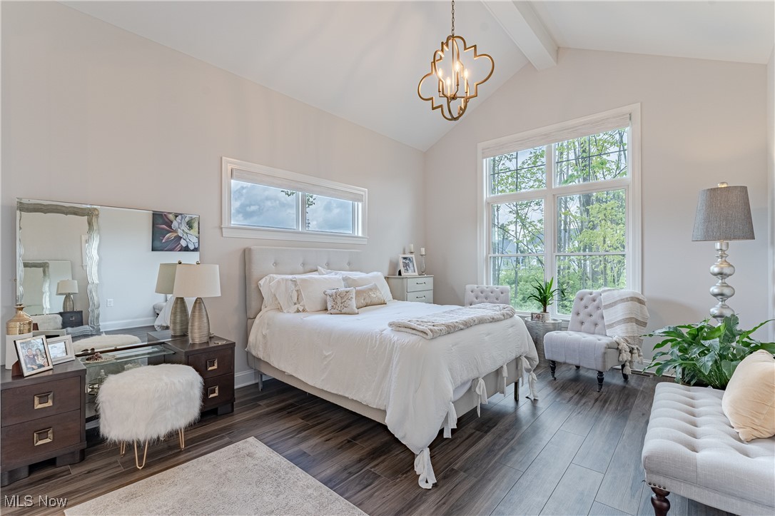 6477 N Cobblestone Road Mayfield Village OH 44143