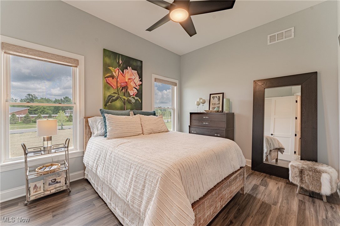 6477 N Cobblestone Road Mayfield Village OH 44143
