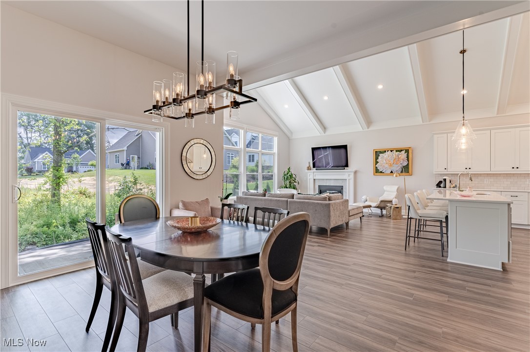 6477 N Cobblestone Road Mayfield Village OH 44143
