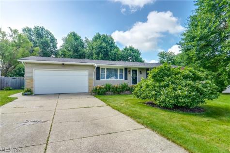 13452 Sunflower Avenue NW Mogadore OH 44260