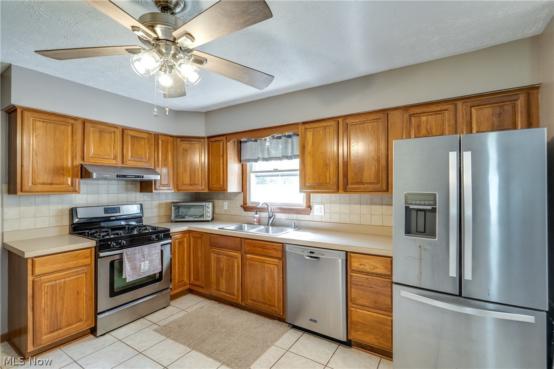 13452 Sunflower Avenue NW Mogadore OH 44260