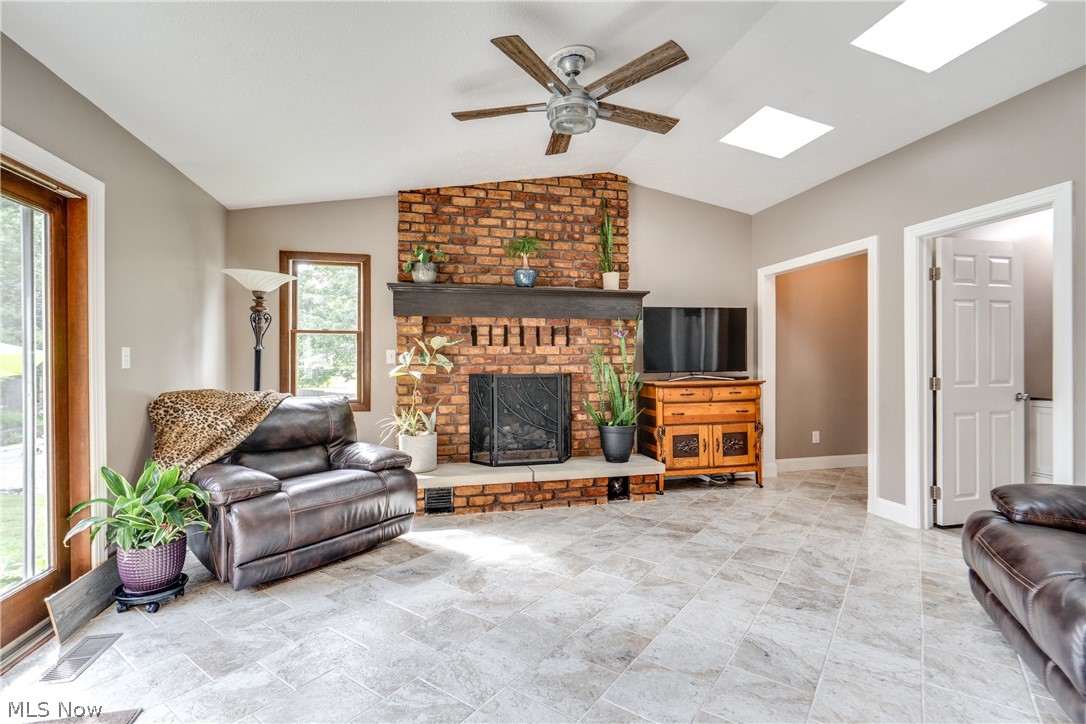 13452 Sunflower Avenue NW Mogadore OH 44260