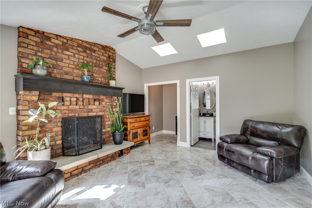 13452 Sunflower Avenue NW Mogadore OH 44260