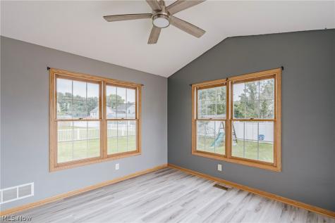 3790 Piperglen Avenue NW Massillon OH 44646