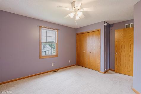 3790 Piperglen Avenue NW Massillon OH 44646