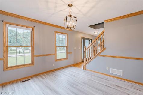 3790 Piperglen Avenue NW Massillon OH 44646
