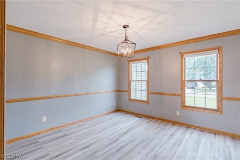 3790 Piperglen Avenue NW Massillon OH 44646