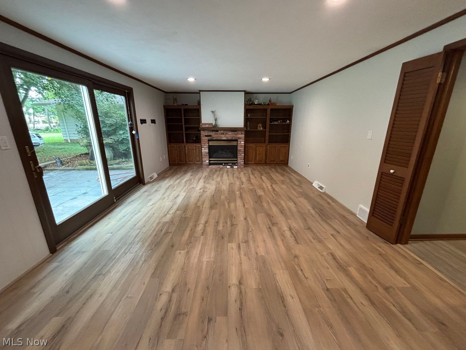 911 Roland Road Lyndhurst OH 44124
