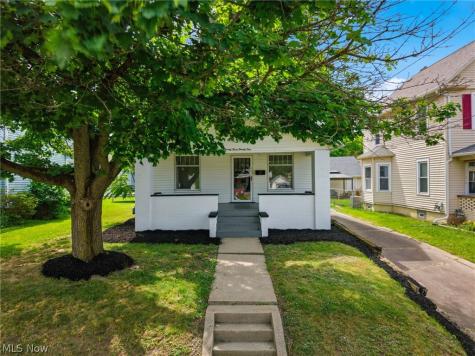 2321 S Arch Avenue S Alliance OH 44601
