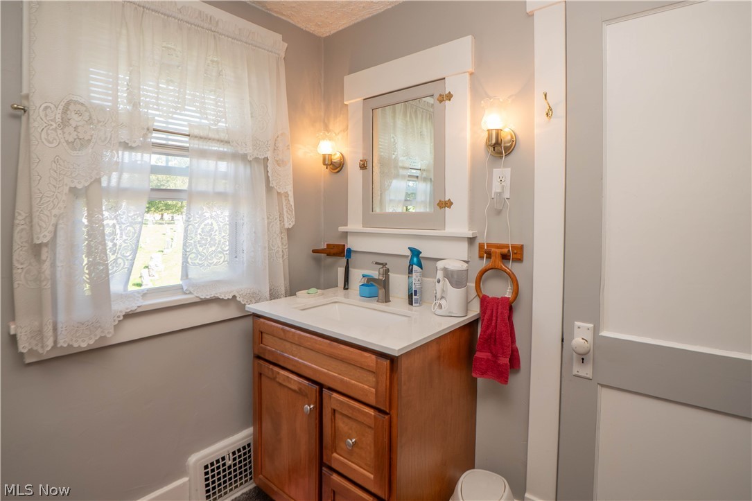 817 19th Street NW Canton OH 44709