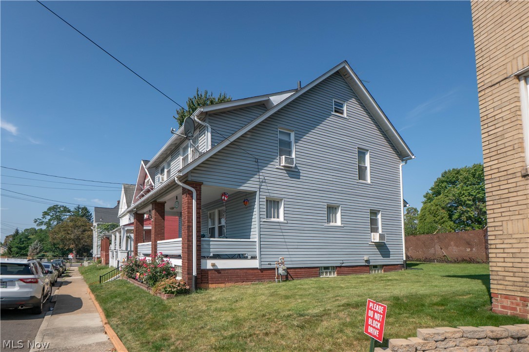 817 19th Street NW Canton OH 44709