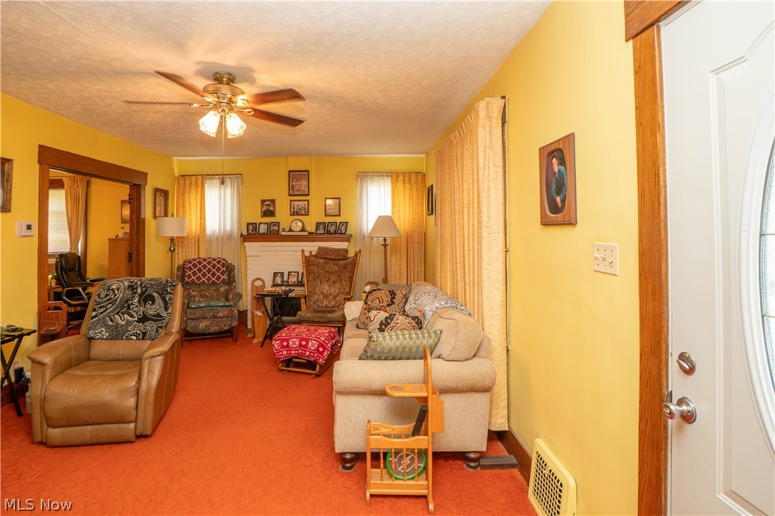 817 19th Street NW Canton OH 44709