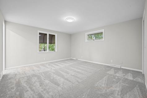 2375 Glendon Road University Heights OH 44118