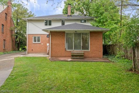 2375 Glendon Road University Heights OH 44118