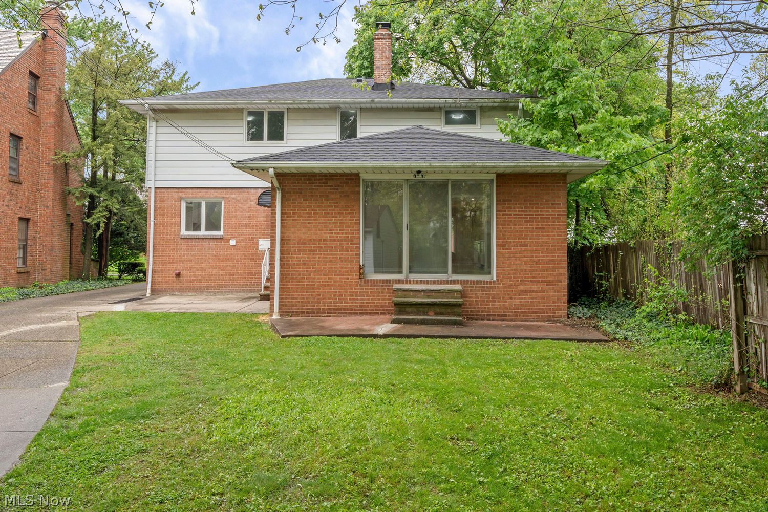2375 Glendon Road University Heights OH 44118