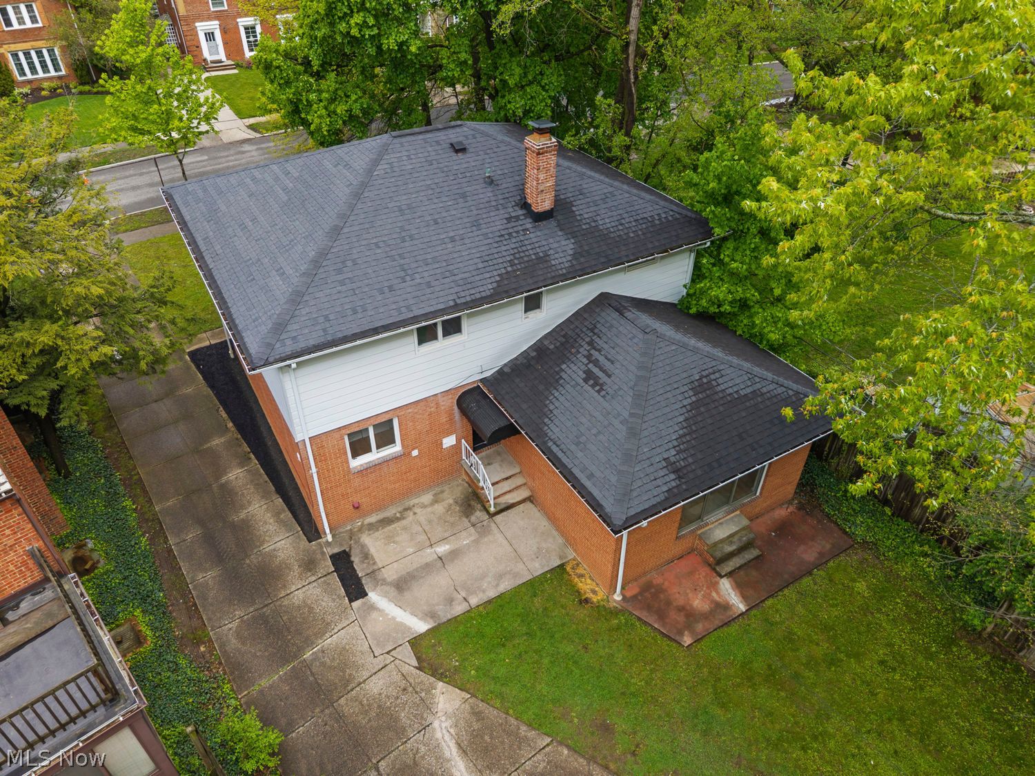 2375 Glendon Road University Heights OH 44118